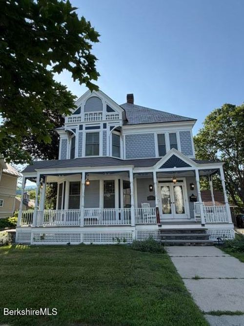 32 Summer St, Adams, MA, 01220 | Card Image