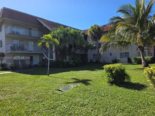 346a-2901 Nw 47th Ter, Lauderdale Lakes, FL, 33313-1773 | Card Image