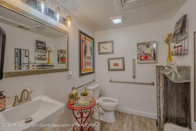 131 El Paso Rd, Home with 0 bedrooms, 4 bathrooms and null parking in Ruidoso NM | Image 32