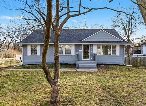 9601 E 66th Ter, Raytown, MO, 64133-5845 | Card Image