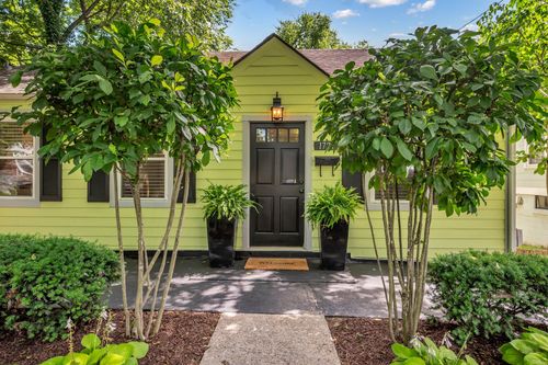 1724 Ordway Pl, Nashville, TN, 37206-1834 | Card Image