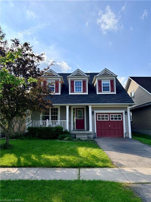 36 Hollinrake Ave, Brantford, ON, N3T0B6 | Card Image