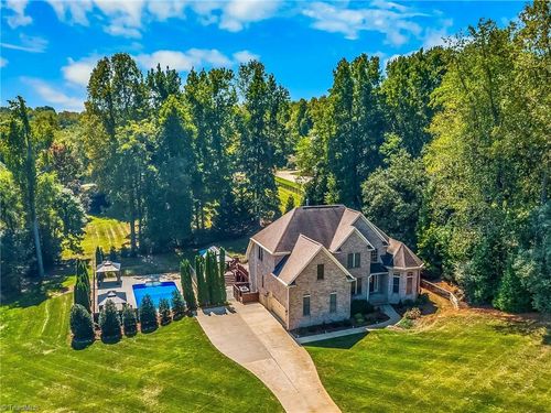 7479 Fox Chase Dr, Trinity, NC, 27370-7778 | Card Image