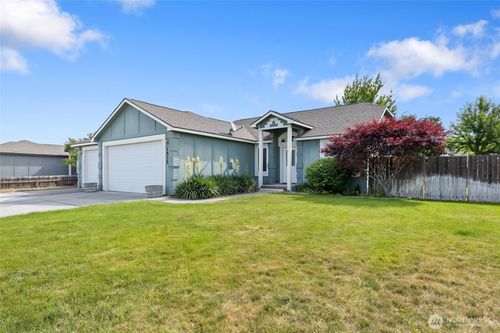 1515 Judith St, Moses Lake, WA, 98837-4635 | Card Image