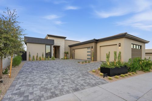 5141 N Ascent Dr, Scottsdale, AZ, 85251-0014 | Card Image
