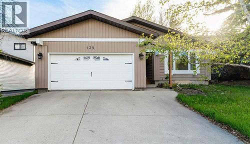 139 Edgehill Pl Nw, Calgary, AB, T3A2S4 | Card Image