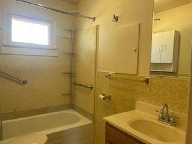 11320 106 Avenue, House other with 2 bedrooms, 1 bathrooms and 4 parking in Fairview AB | Image 8
