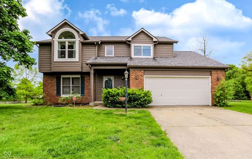 10341 Blue Fin Dr, Indianapolis, IN, 46256-9799 | Card Image