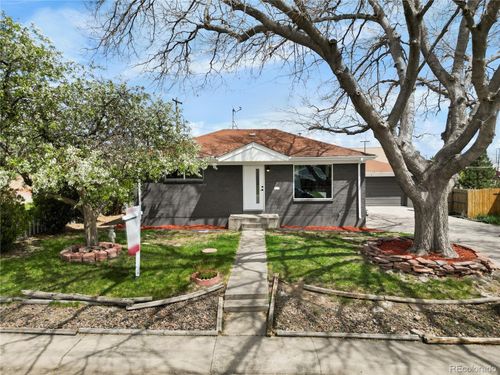 10752 Blue Jay Ln, Northglenn, CO, 80233-3319 | Card Image