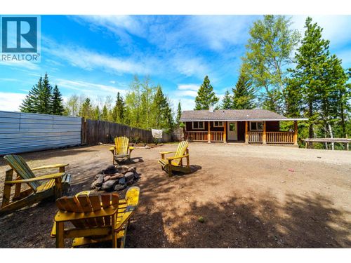 6090 Lone Butte Horse Lake Rd, Lone Butte, BC, V0K1X3 | Card Image