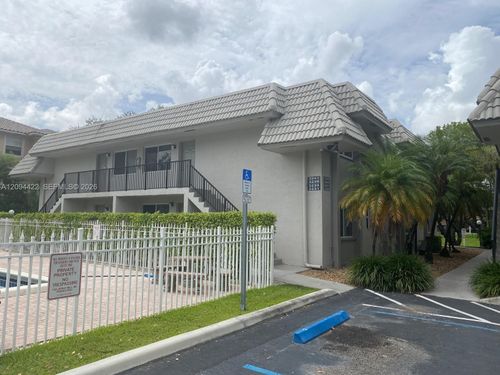 3231-3231 Nw 102nd Ter, Coral Springs, FL, 33065-6134 | Card Image