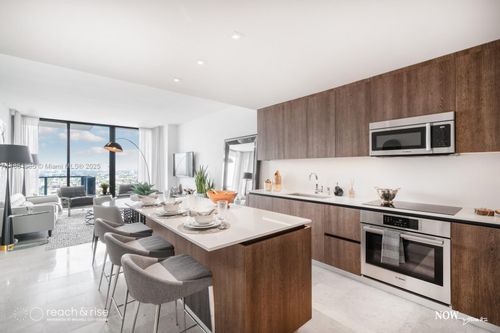 apt-2406-88 Sw 7th St, Miami, FL, 33130-3767 | Card Image