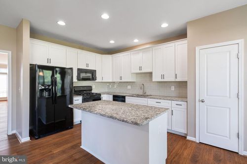 42 Pike Pl, STAFFORD, VA, 22556-4634 | Card Image