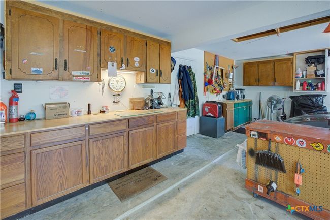 267 Nancy Dr, House other with 3 bedrooms, 3 bathrooms and null parking in Canyon Lake TX | Image 27