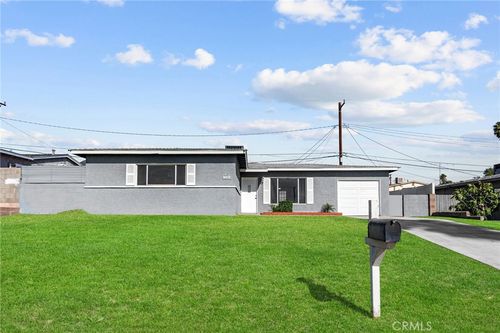 5549 Elm Ave, San Bernardino, CA, 92404 | Card Image