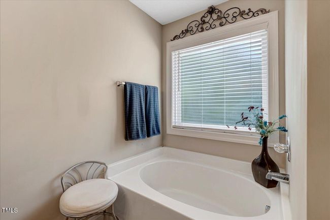 48-DSC04998 | Image 17