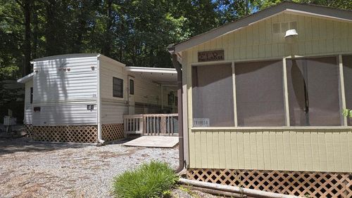 26 Terrace Cir, Cleveland, GA, 30528-2259 | Card Image