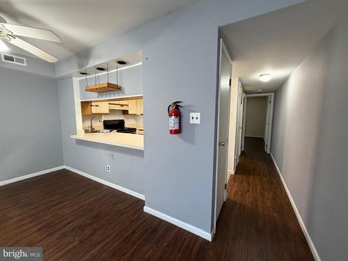 316 Park Place Dr, CHERRY HILL, NJ, 08002-2761 | Card Image