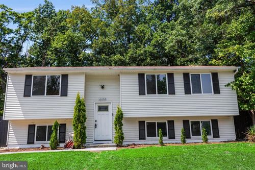 6000 Clinton Way, CLINTON, MD, 20735-3919 | Card Image