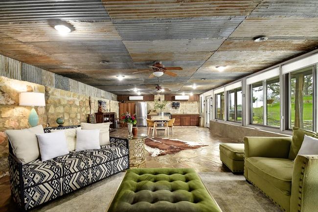 341 N Stallion Estates Dr, Home with 2 bedrooms, 2 bathrooms and 3 parking in Spring Branch TX | Image 36
