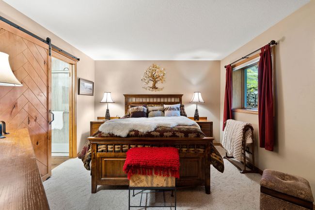 Guest Bedroom #3 - w/ en-suite 3/4 bathroom | Image 49