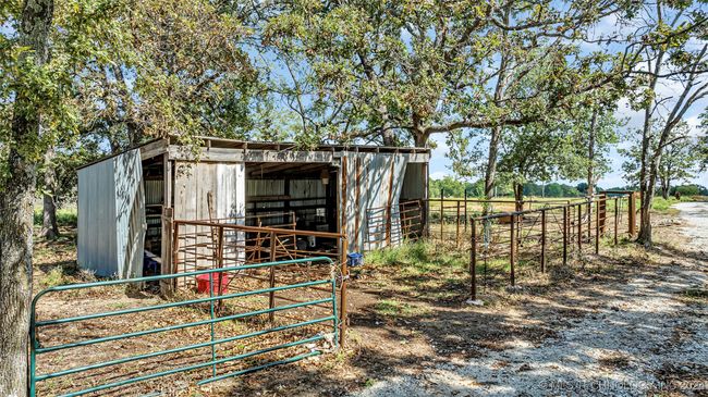 17223 County Road 3660, House other with 1 bedrooms, 1 bathrooms and null parking in Stonewall OK | Image 24