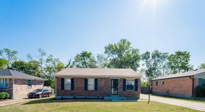 10813 Oreland Mill Rd, House other with 3 bedrooms, 1 bathrooms and null parking in Louisville KY | Image 3