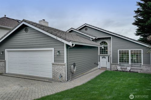 1502 223rd Pl Ne, Sammamish, WA, 98074-4163 | Card Image