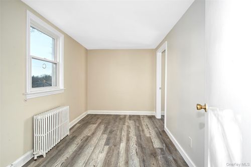 2-18 Highview Ave, Rye Brook, NY, 10573-3418 | Card Image