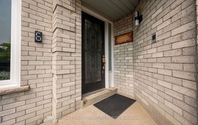 6 Nipigon Crt, House other with 4 bedrooms, 3 bathrooms and 4 parking in Brampton ON | Image 4