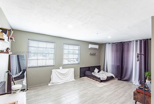 3-359 W 12th St, Hialeah, FL, 33010-3814 | Card Image