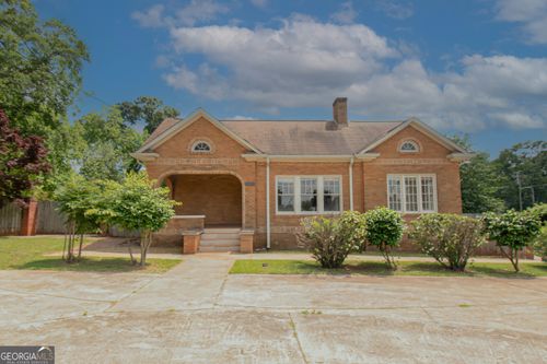 1358 W Poplar St, Griffin, GA, 30224-2137 | Card Image