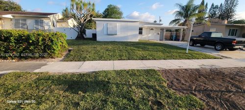 142 Se 4th Ave, Boynton Beach, FL, 33435 | Card Image