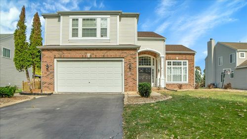 711 Blossom Ct, Oswego, IL, 60543-8271 | Card Image