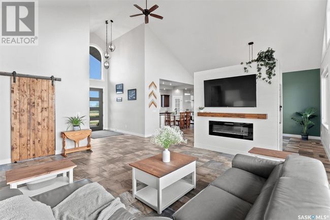 12 Maple Grove Lane, House other with 5 bedrooms, 5 bathrooms and null parking in Rm Of Dundurn SK | Image 4