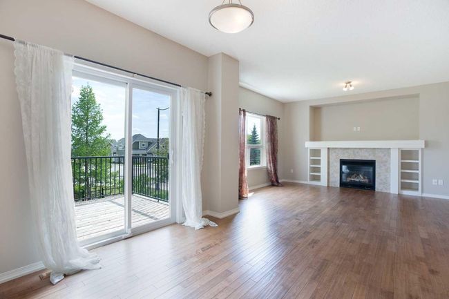 32 Drake Landing Hill, House other with 3 bedrooms, 3 bathrooms and 4 parking in Okotoks AB | Image 9