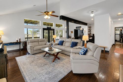 171 Kings Way, Coldspring, TX, 77331-3076 | Card Image
