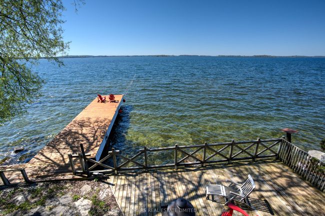 9 Grays Lane, House other with 5 bedrooms, 2 bathrooms and 2 parking in Gananoque ON | Image 10