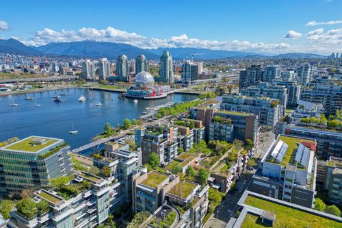 102-128 Athletes Way, Vancouver, BC, V5Y0B5 | Card Image