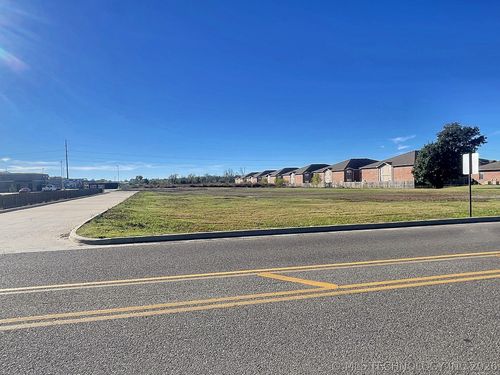 203 Southridge Rd, Tahlequah, OK, 74464-5671 | Card Image