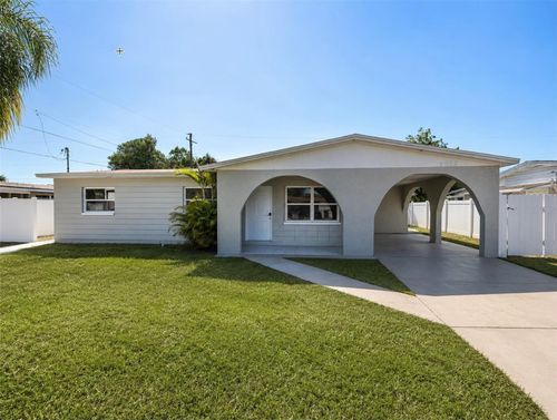 5612 Larimer Dr, TAMPA, FL, 33615-4129 | Card Image