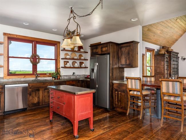 Kitchen | Image 9