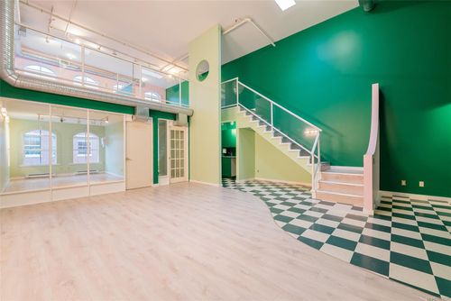 208-335 Wesley St, Nanaimo, BC, V9R2T5 | Card Image