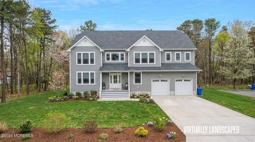 674 Dunedin St, Toms River, NJ, 08753-4592 | Card Image