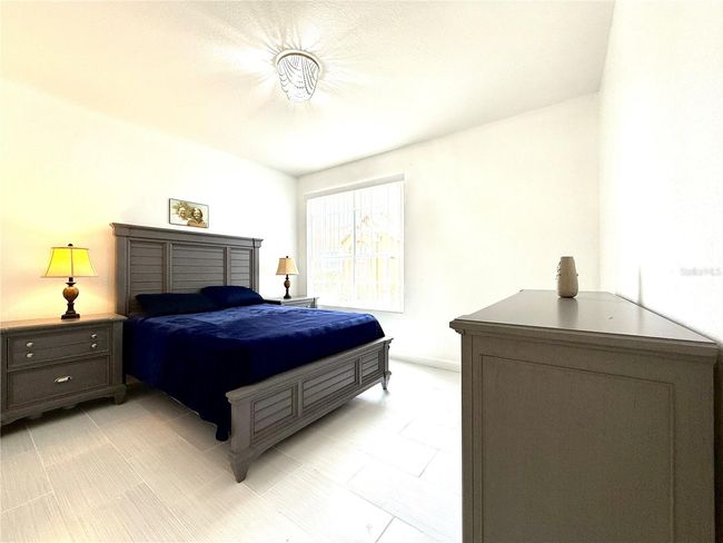 9650 - 9650 Lake Chase Island Way, Condo with 1 bedrooms, 1 bathrooms and null parking in TAMPA FL | Image 8