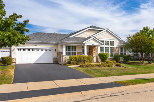 2629 Camberley Cir, Naperville, IL, 60564-5080 | Card Image