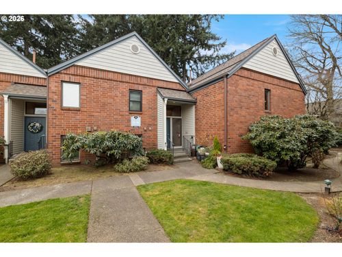 53-15025 Ne Sacramento St, Portland, OR, 97230 | Card Image