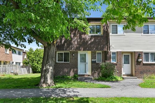 86F Seyton Drive, Bells Corners and South to Fallowfield, ON, K2H8W5 | Card Image