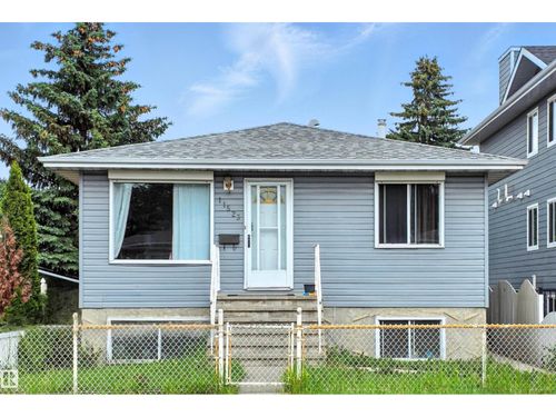 11523 82 St Nw, Edmonton, AB, T5B2V7 | Card Image