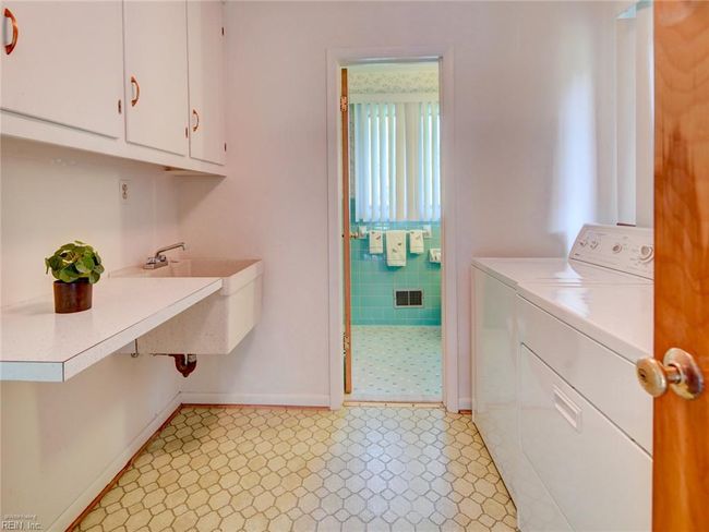 2861 Greenview Rd, House other with 4 bedrooms, 3 bathrooms and null parking in Chesapeake VA | Image 37